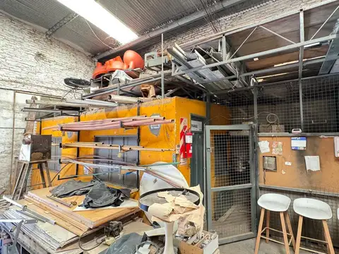 Galpon en Alquiler 8  mts Frente