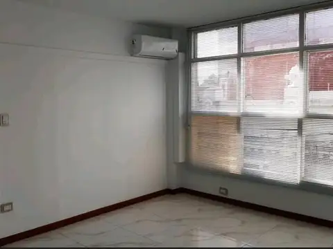 BLOQUE DE 5 OFICINAS EN PLENO CENTRO