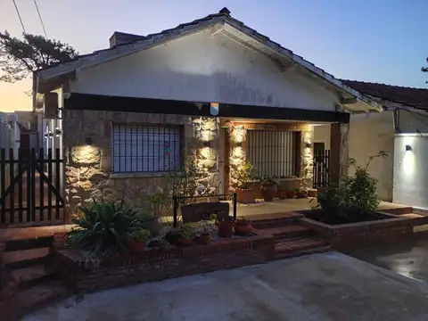 avenida 6 y paseo 124  Villa Gesell