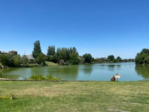 Departamento en Alquiler en Santa Barbara, $ 610.000