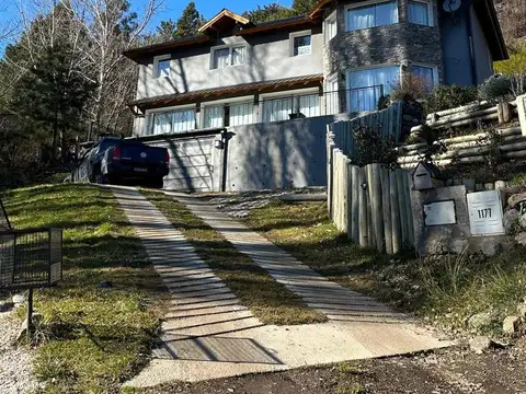 Hermosa casa en Faldeos de Chapelco