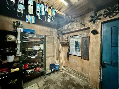 Galpon en Venta 11  mts Fondo