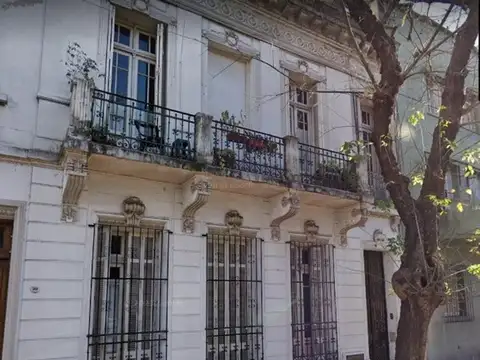 PH de 3 ambientes con entrepiso y patio c/techo deslizable