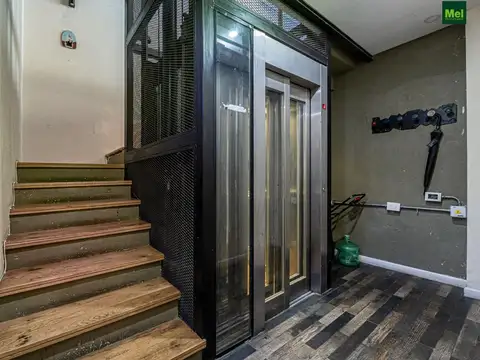 Casa 5 ambientes con 4 baños