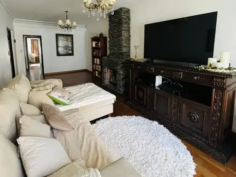 Casa en Venta en Ramos Mejía Sur, USD 360.000