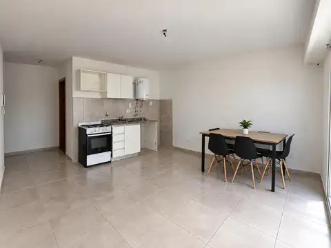 ALQUILER: Departamento monoambiente con balcón en Centro. APTO PROFESIONAL