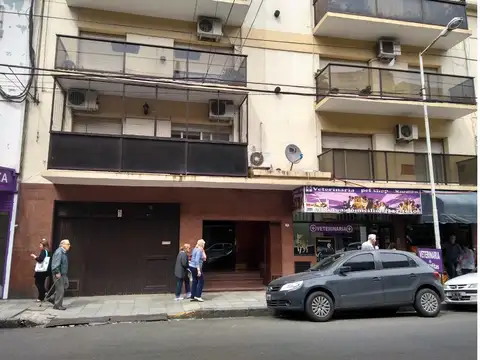 Sarmiento 100