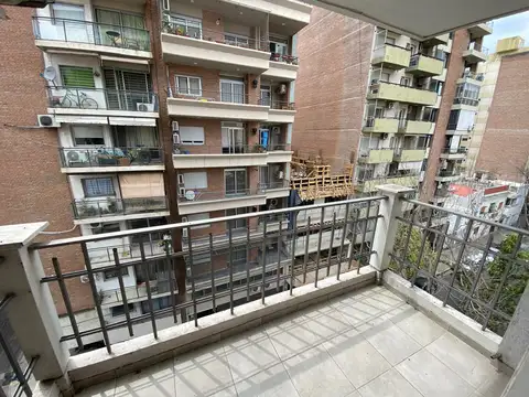 Mariano Moreno 300, Piso 5