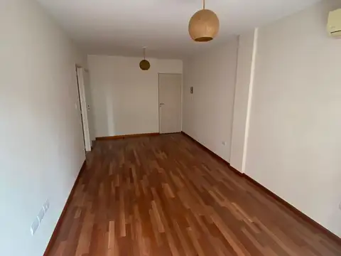 Departamento en Alquiler en Centro, $ 550.000