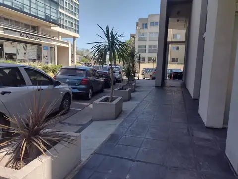 Oficina en alquiler en Edificio Agora III. Pilar