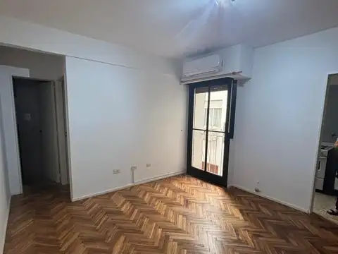 Ciudad De La Paz 200, Piso 2