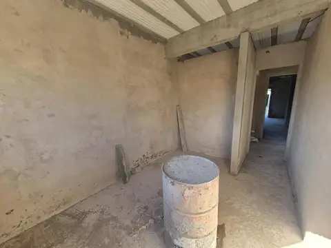Casa en Venta Santa Elena a Terminar (estado en obra gris) Pilar del Este - Pilar