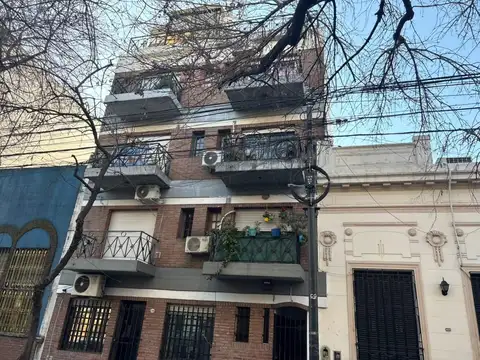 PH en Balvanera 2 Ambientes Bajas Expensas
