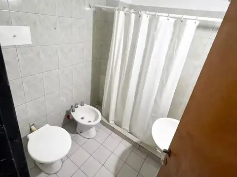Depto Tipo Casa 2 ambientes con 1 baño