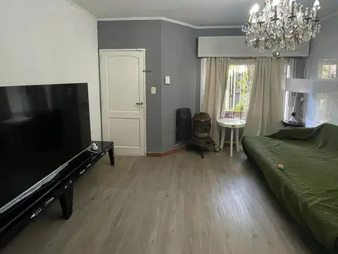 Depto Tipo Casa 4 ambientes con 1 baño