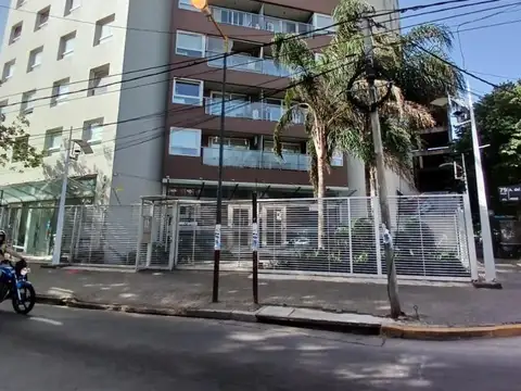Departamento 3 ambientes con cochera." NUEVO VALOR "