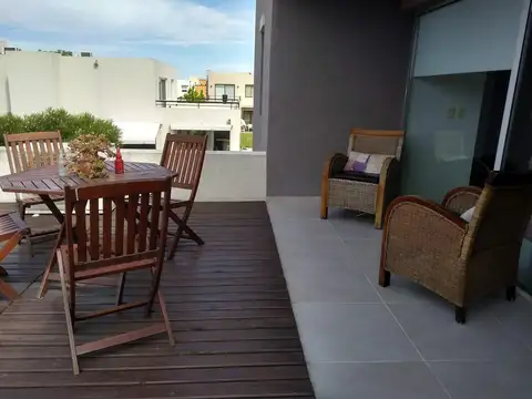 Los Lagos alQUILER ANUAL Y TEMPORARIO CON MUEBLES , SOBRE LOTE INTERNO, SOL TODO EL DÍA!