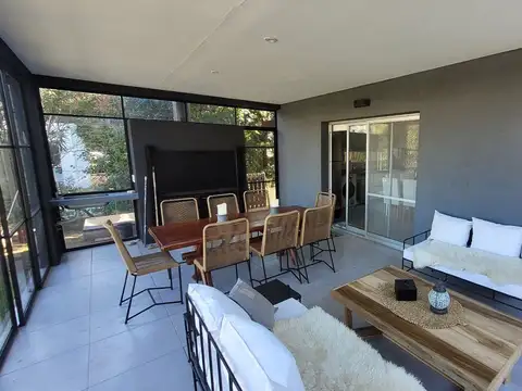 Los Lagos alQUILER ANUAL Y TEMPORARIO CON MUEBLES , SOBRE LOTE INTERNO, SOL TODO EL DÍA!