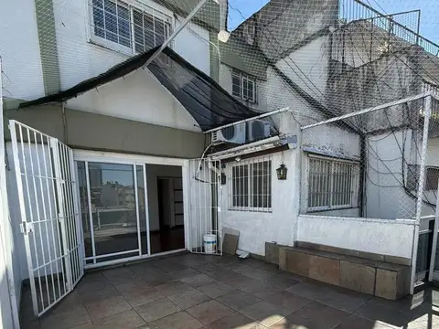 Avenida Raúl Scalabrini Ortiz e/ Güemes y Charcas