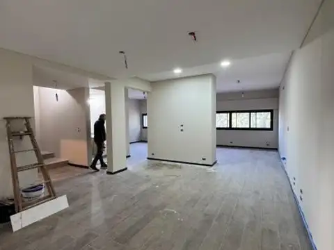 Local en Alquiler en Granadero Baigorria, $ 5.000.000