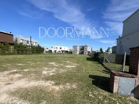 Terreno en Venta 18  mts Fondo