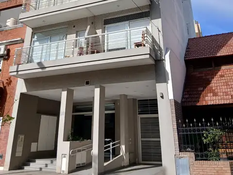 MONOAMBIENTE CON DOS PATIOS EN ALQUILER
