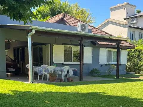Casa en Venta con 6 cocheras