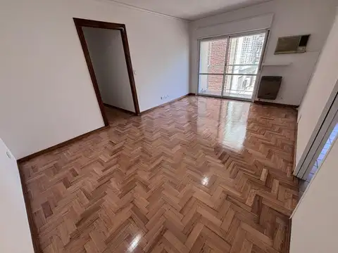 Departamento en Urquiza R