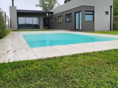 Casa en Venta en Ibarlucea, USD 124.900