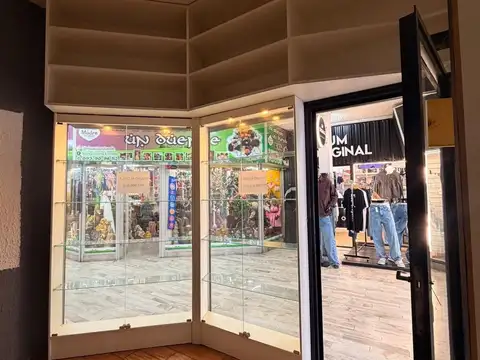 Local Comercial en alquiler ubicado en Centro