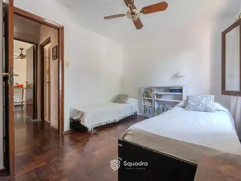 Casa 5 ambientes con 1 baño