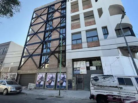 Local en venta en el industrial  Boedo