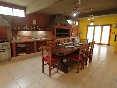 Quinta en Venta de 4 dormitorios