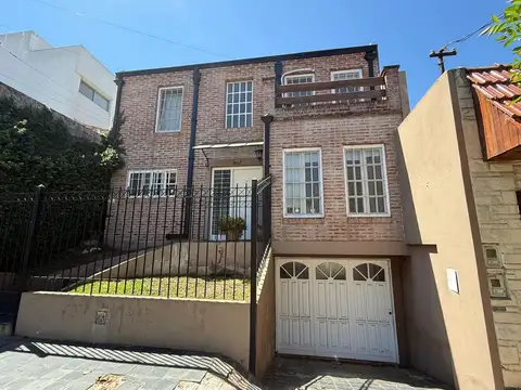 Depto Tipo Casa en Venta de 3 dormitorios