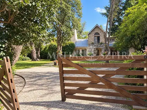 Casa 3 amb en Villa Gobernador Udaondo