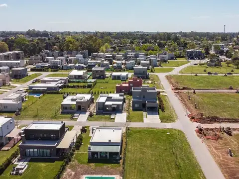 Terreno en Venta de 310,0 m2