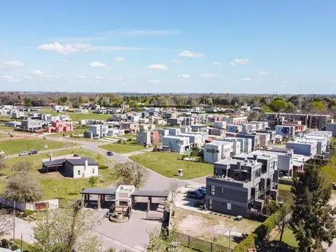 Terreno en Venta en Manzanares, USD 43.000