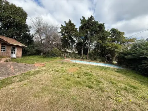Lote en venta en el barrio los fresnos 