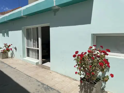 ALQUILER LOCAL CENTRICO, CALETA OLIVIA