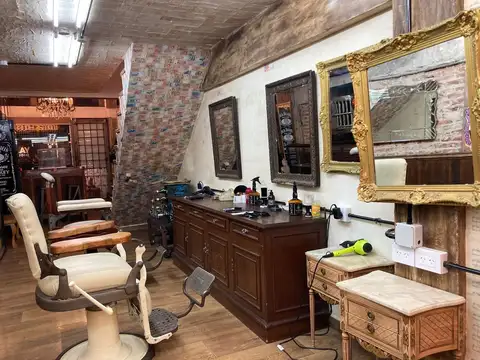 Venta Fondo de Comercio Barberia y Tatoo Pichincha