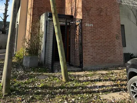 CASA DUPLEX APTO BANCO EN VENTA