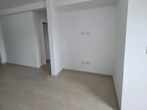 Emilio Mitre 300, Piso 4