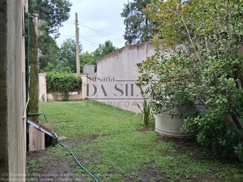 Casa en Venta con 1 cochera