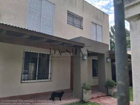 Casa en Venta de 3 dormitorios