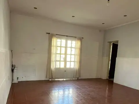 Casa en Venta en San Lorenzo, USD 105.000