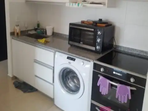 Departamento en Alquiler en Bernal, $ 600.000