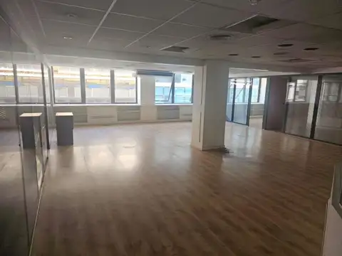 Oficina en Alquiler 30 años