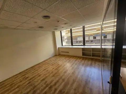 Oficina en Alquiler en Microcentro, Centro