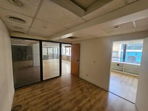 Oficina  en alquiler en Microcentro de 216 m2