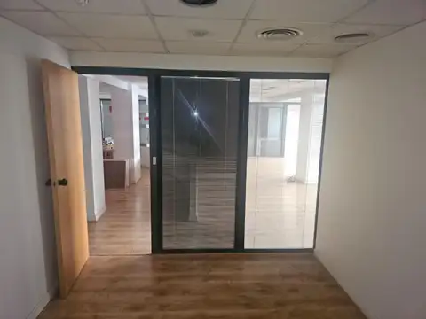San Martín 600, Piso 4